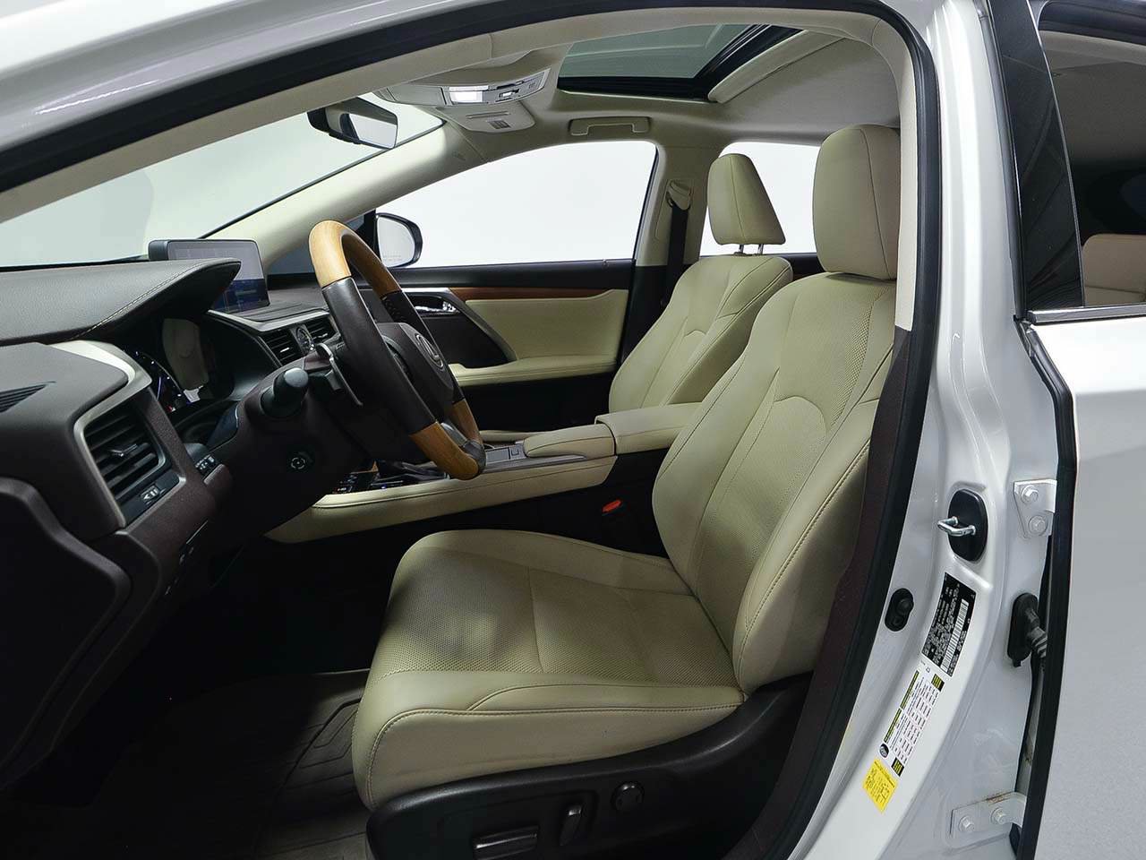 Used 2020 Lexus RX 350 FWD w/ Premium Package image 8