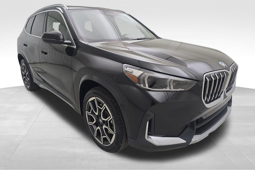 New 2027 BMW X1 xDrive28i w/ Convenience Package AWD/4WD image 2