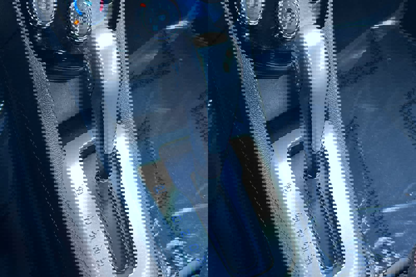 Used 2015 Chevrolet Sonic RS image 22