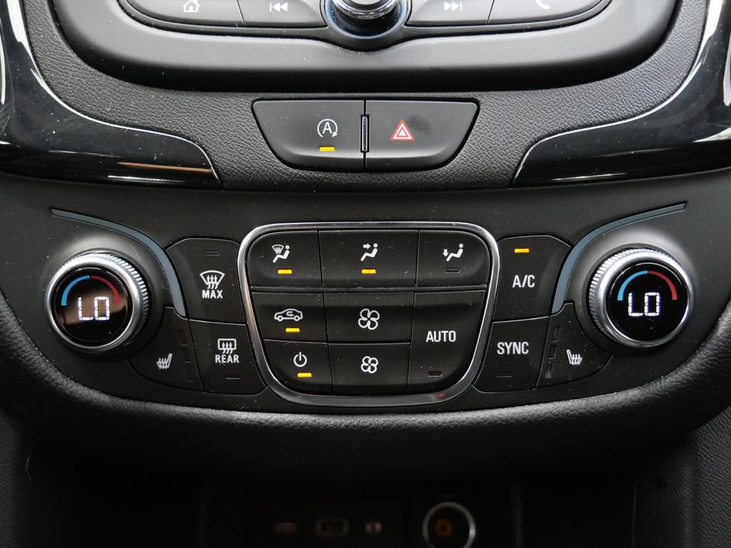 Used 2023 Chevrolet Equinox RS AWD/4WD image 23