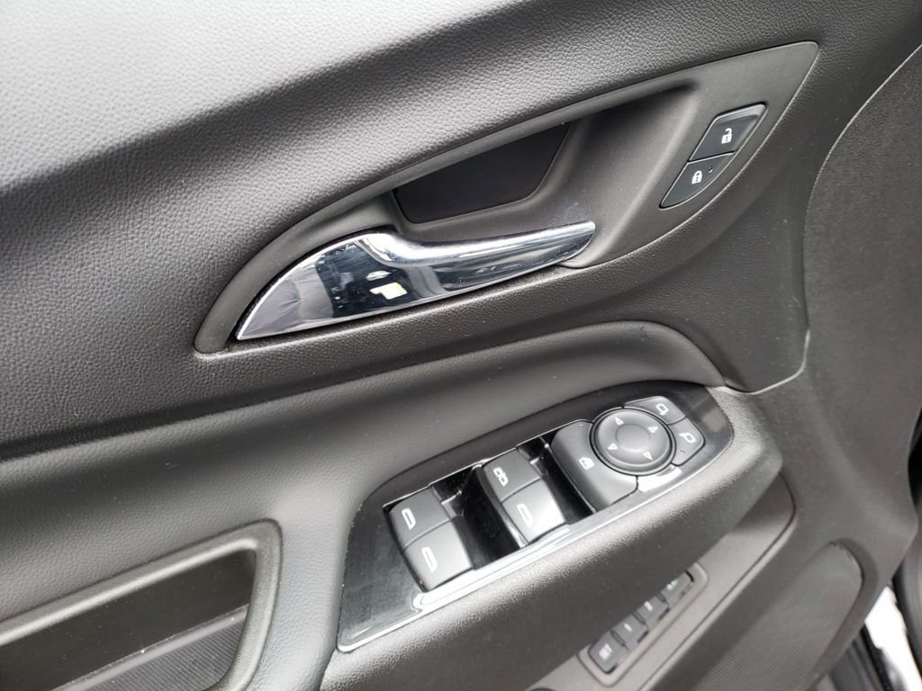 Used 2024 Chevrolet Equinox Premier FWD image 11