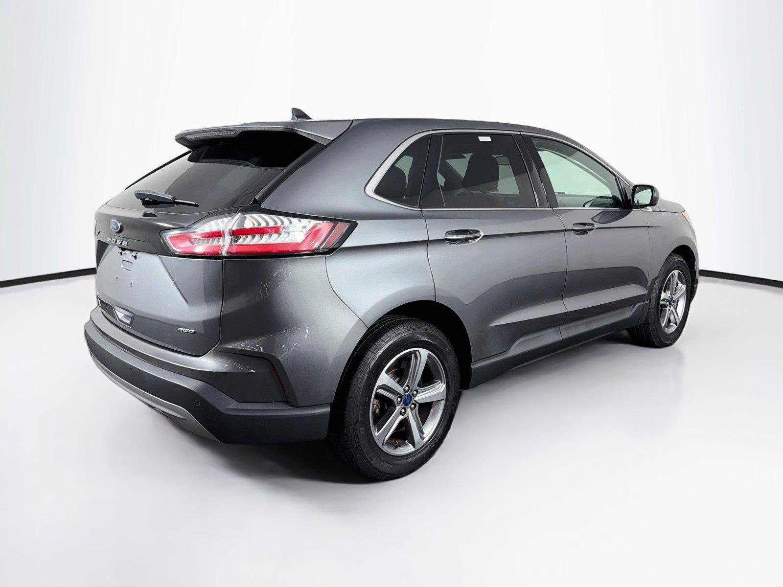 Used 2022 Ford Edge SEL w/ Convenience Package AWD/4WD image 11