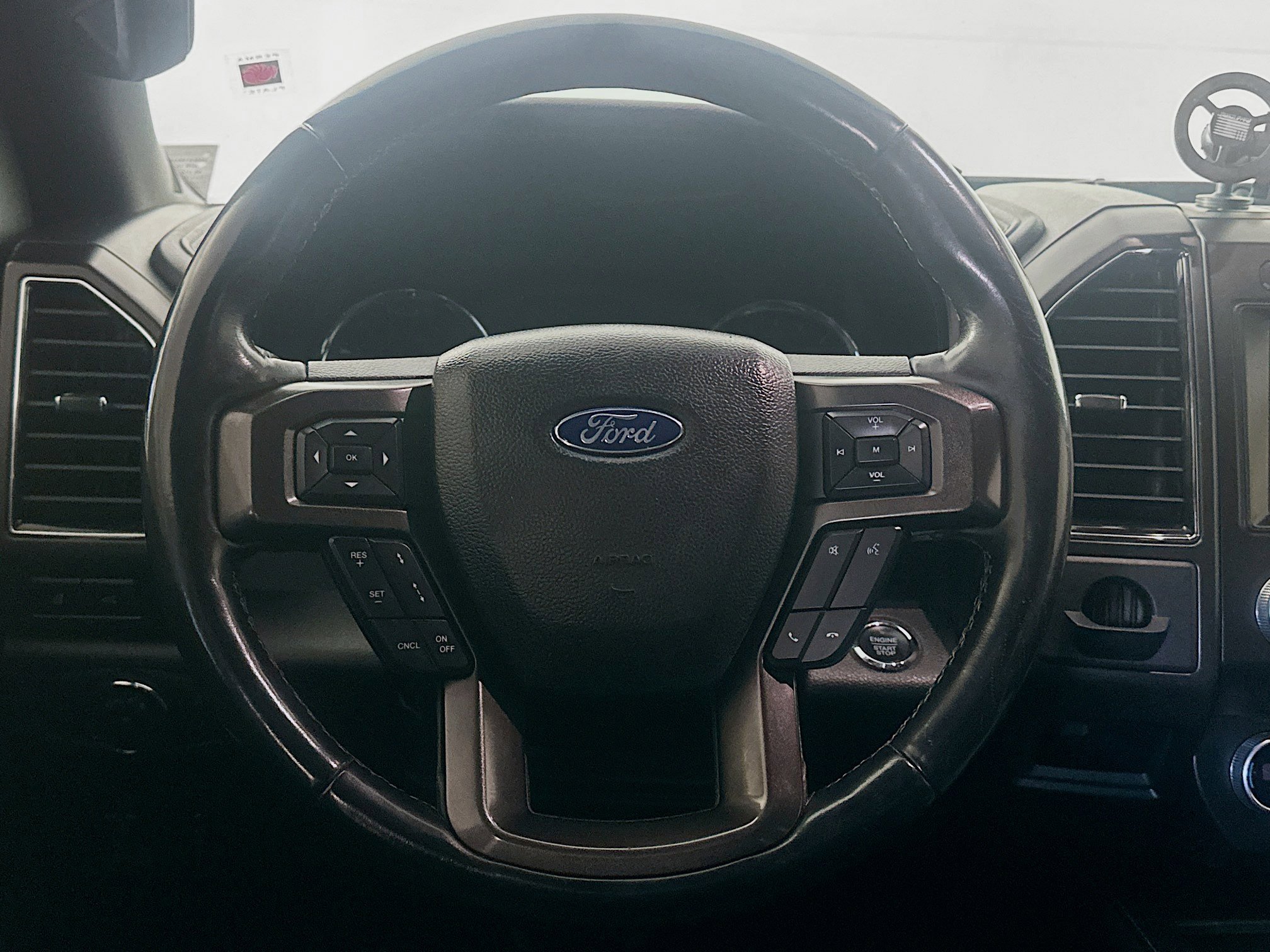 Used 2021 Ford Expedition Max Limited AWD/4WD image 18