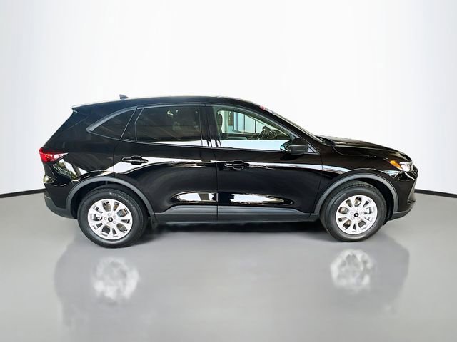 Used 2026 Ford Escape Active image 9