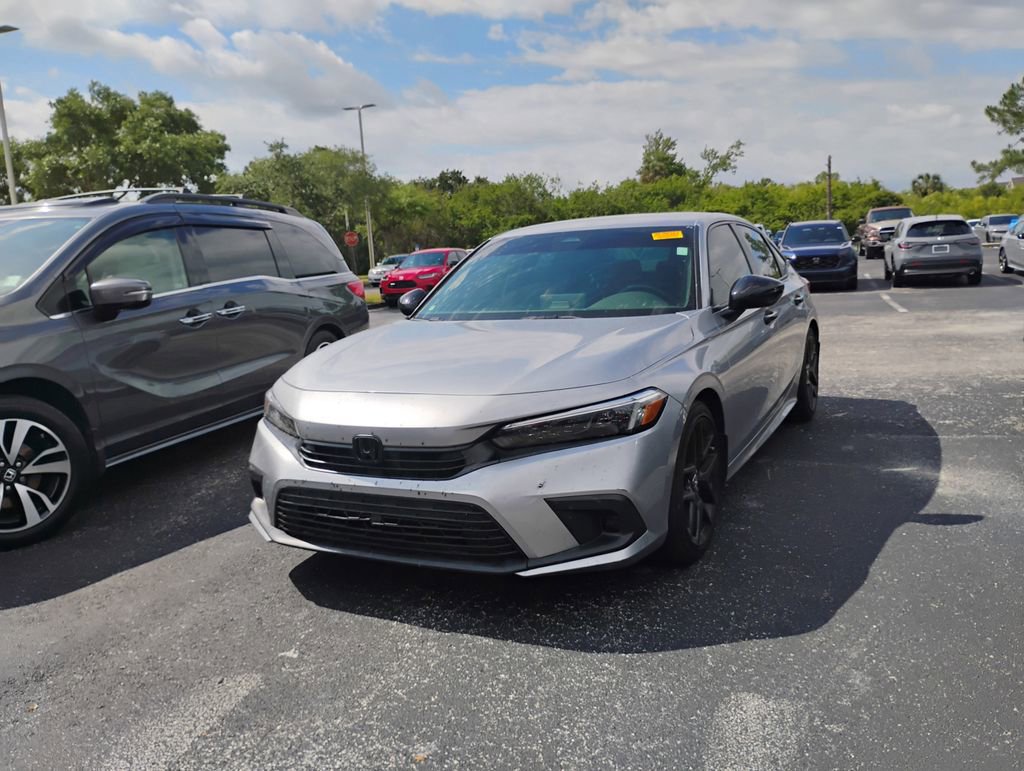 Used 2023 Honda Civic Sport image 8