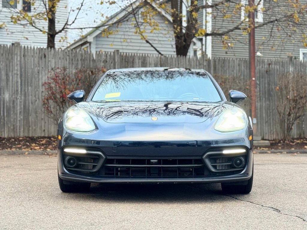 Used 2022 Porsche Panamera 4 Platinum Edition w/ Assistance Package image 9