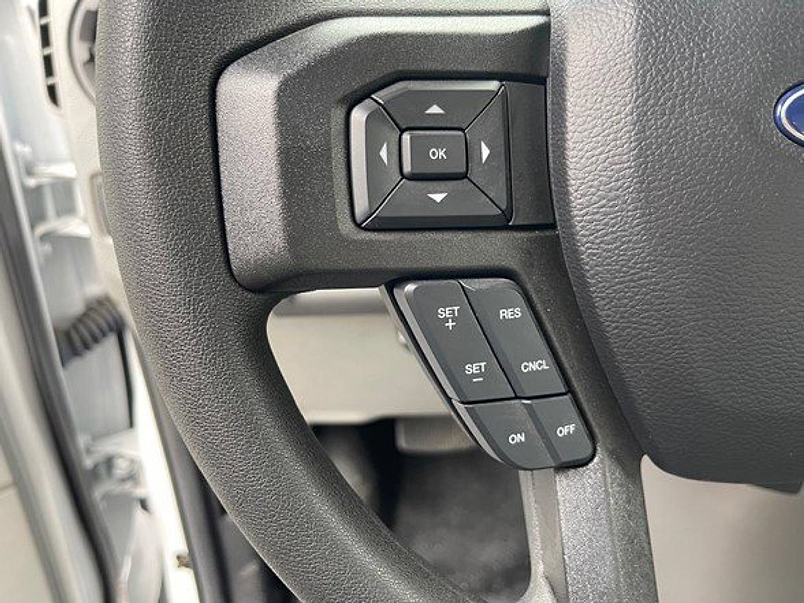 New 2024 Ford E-350 and Econoline 350 Super Duty w/ Power Windows & Locks Group RWD image 13