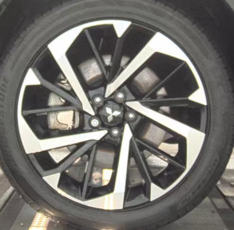 Used 2024 Mitsubishi Outlander SEL Black Edition image 8