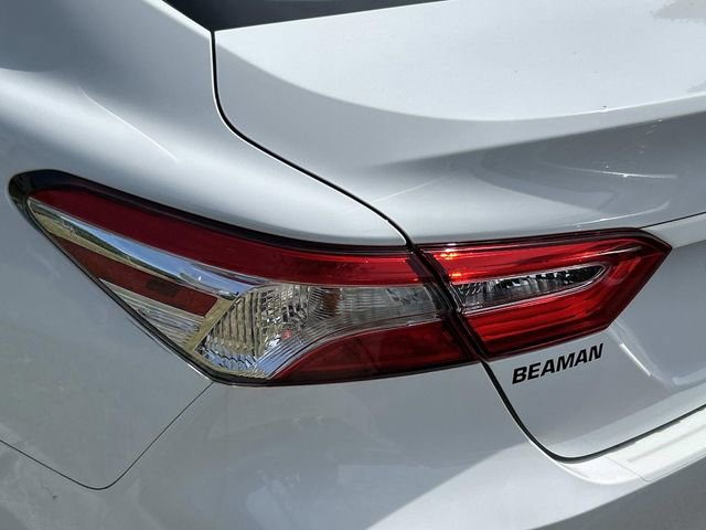 Used 2020 Toyota Camry LE FWD image 6