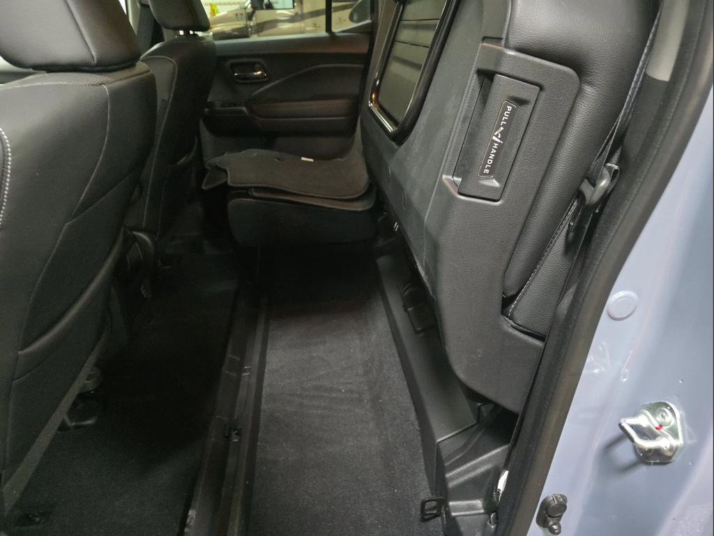 Used 2023 Honda Ridgeline RTL-E image 12