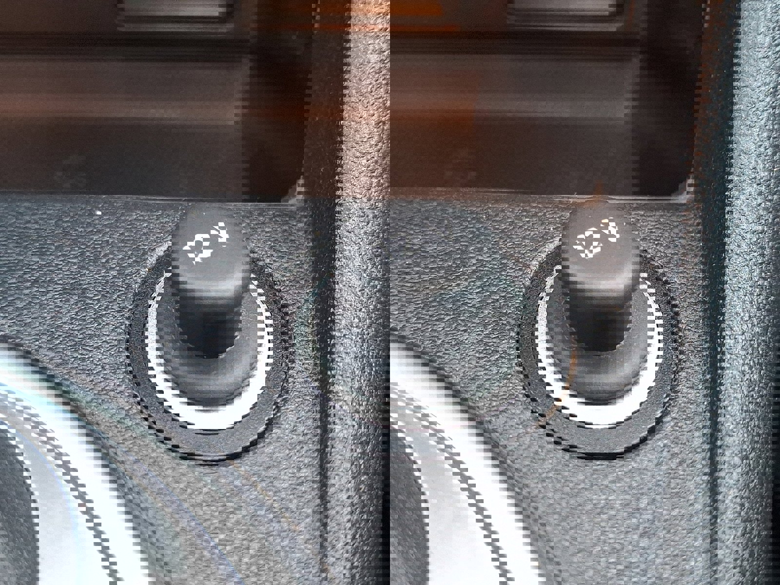 Used 2017 Volkswagen Beetle 1.8T SE image 24