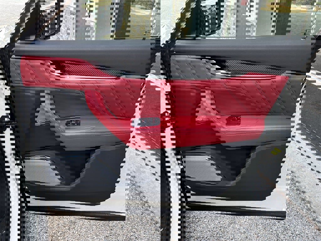 Used 2023 Maserati Levante Trofeo image 69