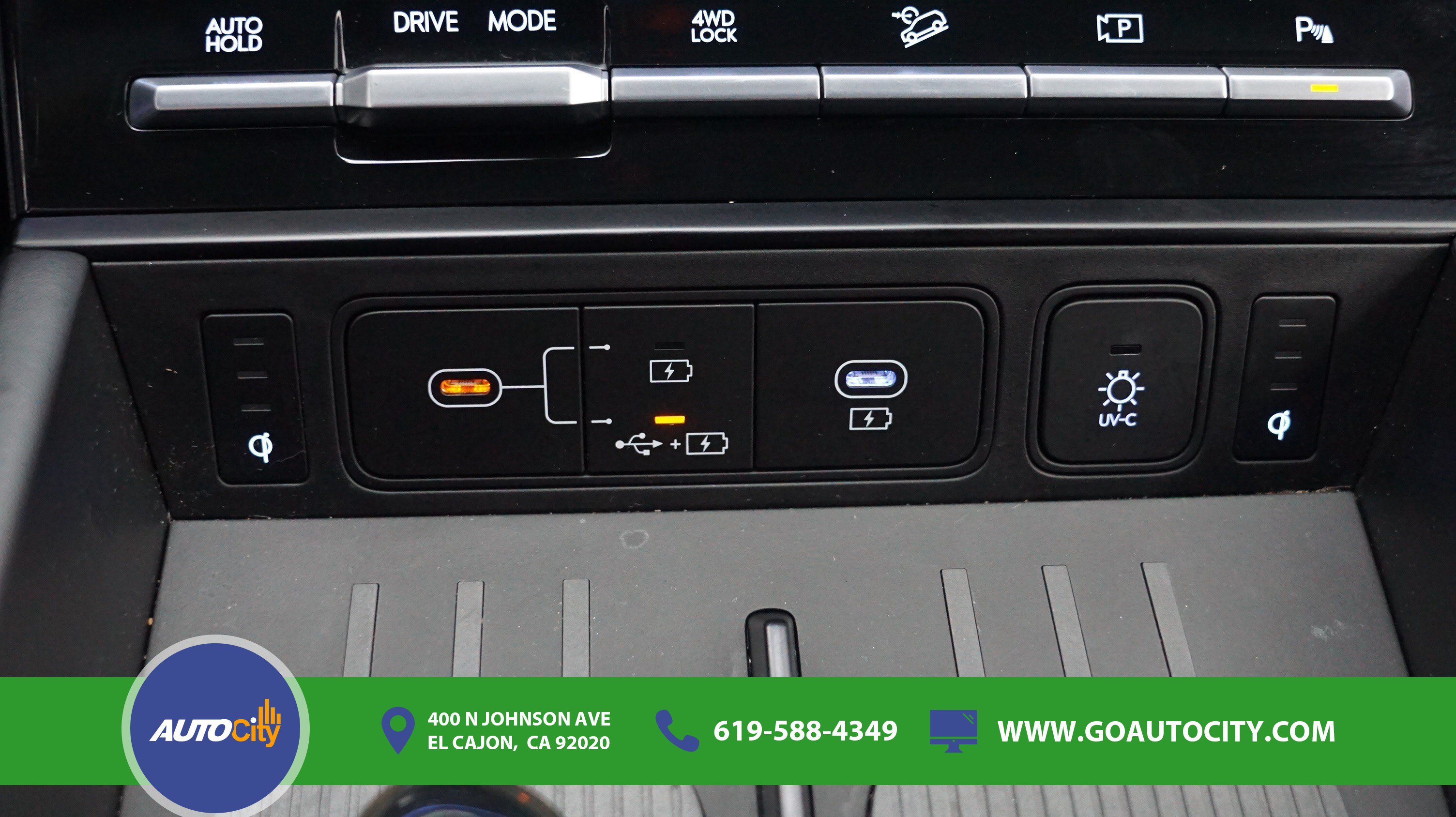Used 2024 Hyundai Santa Fe Calligraphy AWD/4WD image 29
