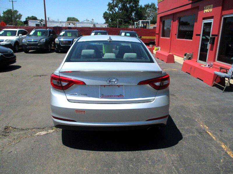 Used 2016 Hyundai Sonata SE image 5