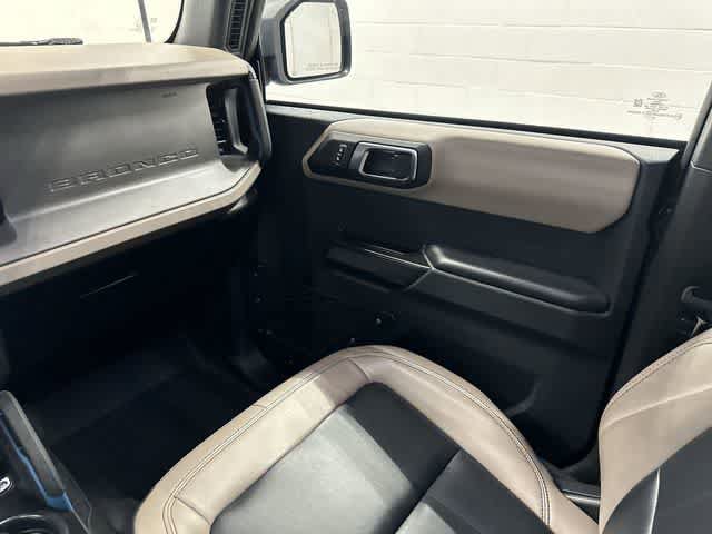 Used 2024 Ford Bronco Wildtrak AWD/4WD image 13