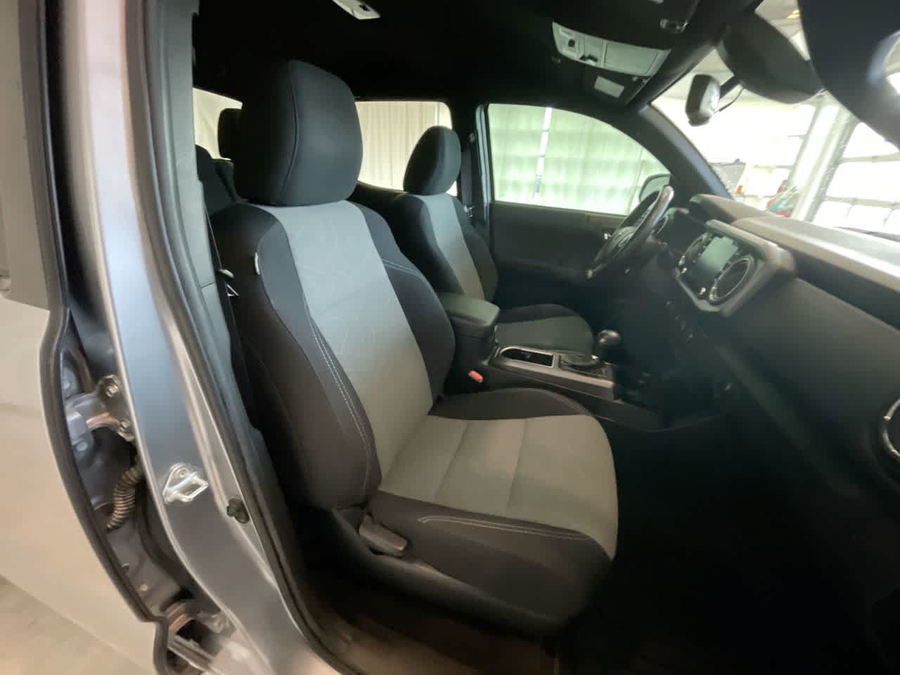 Certified 2021 Toyota Tacoma TRD Sport w/ Technology Package AWD/4WD image 24