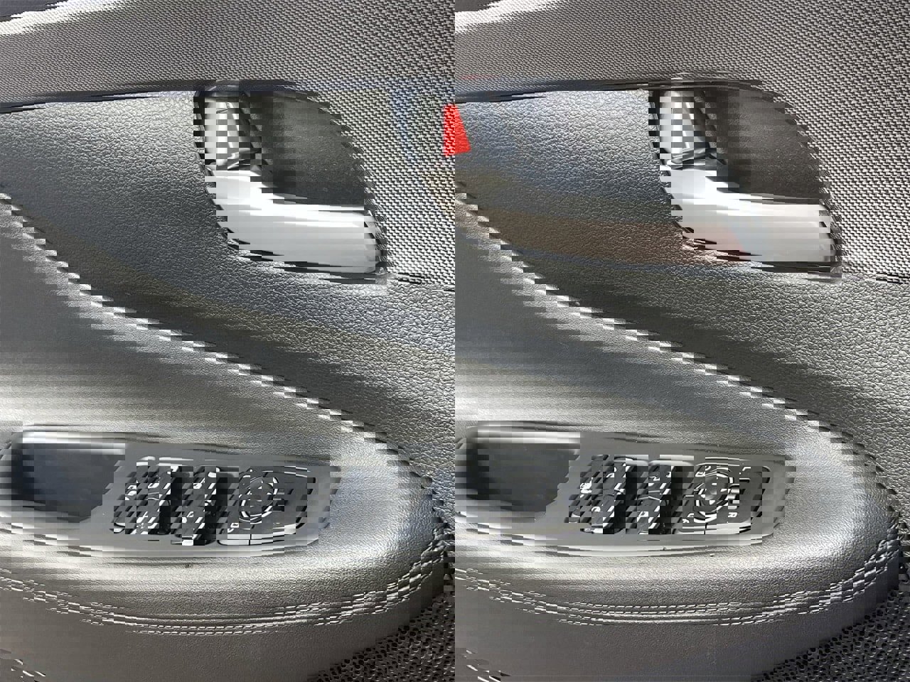 Certified 2022 Hyundai Santa Fe SEL w/ Cargo Package image 20