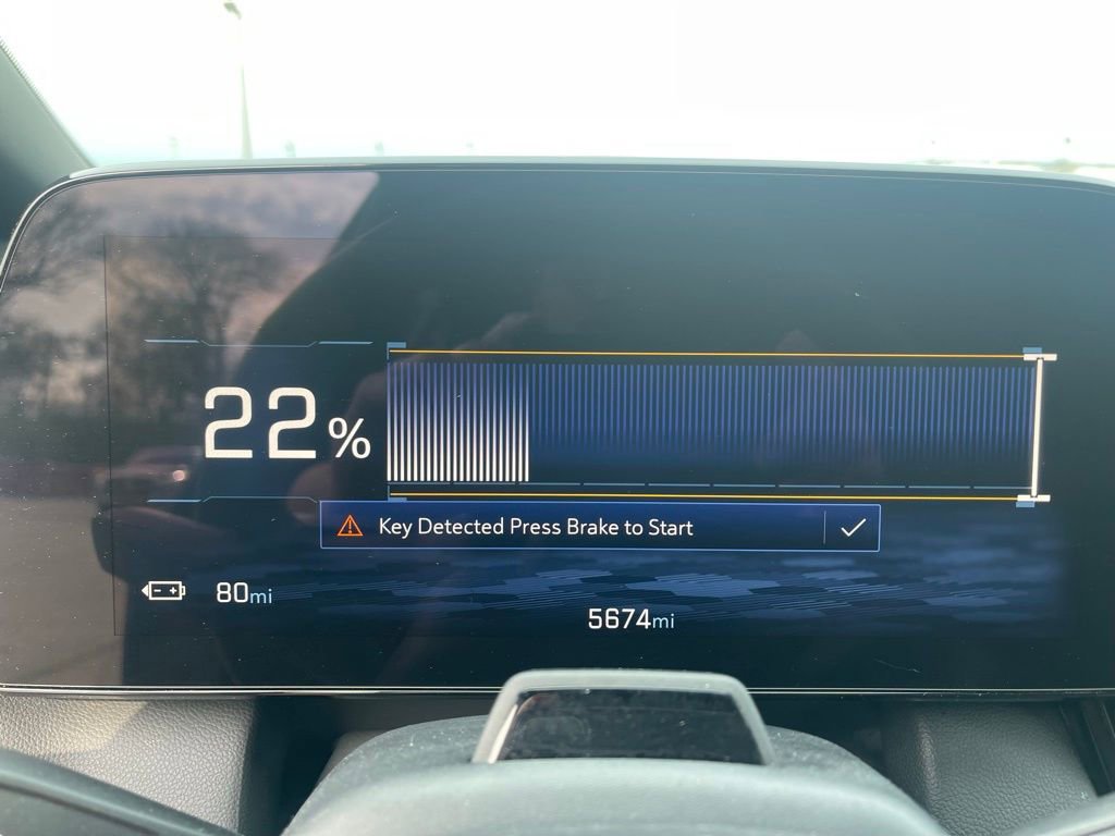 Used 2024 Chevrolet Equinox EV LT w/ Active Safety Package 3 FWD image 9