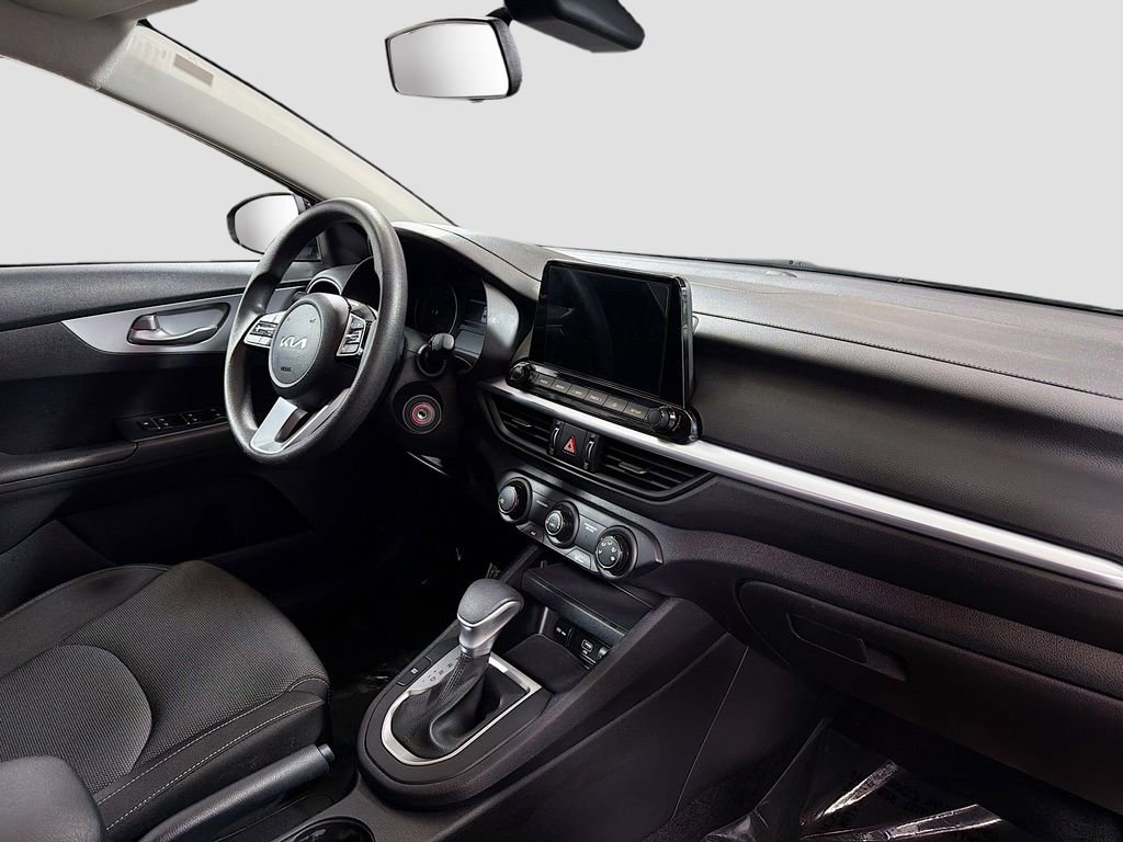 Used 2023 Kia Forte LXS w/ LXS Technology Package FWD image 29