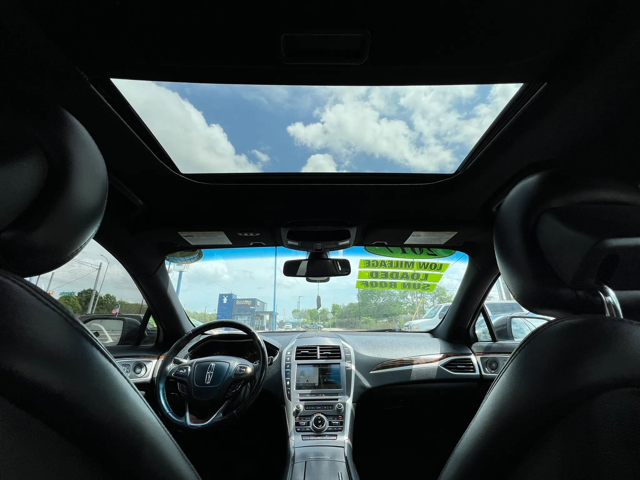 Used 2017 Lincoln MKZ Reserve w/ Climate Package image 24