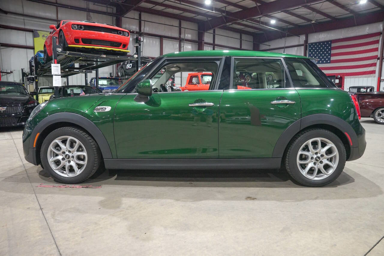 Used 2015 MINI Cooper S image 4