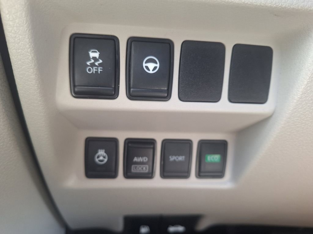 Used 2022 Nissan Rogue Sport SL image 12