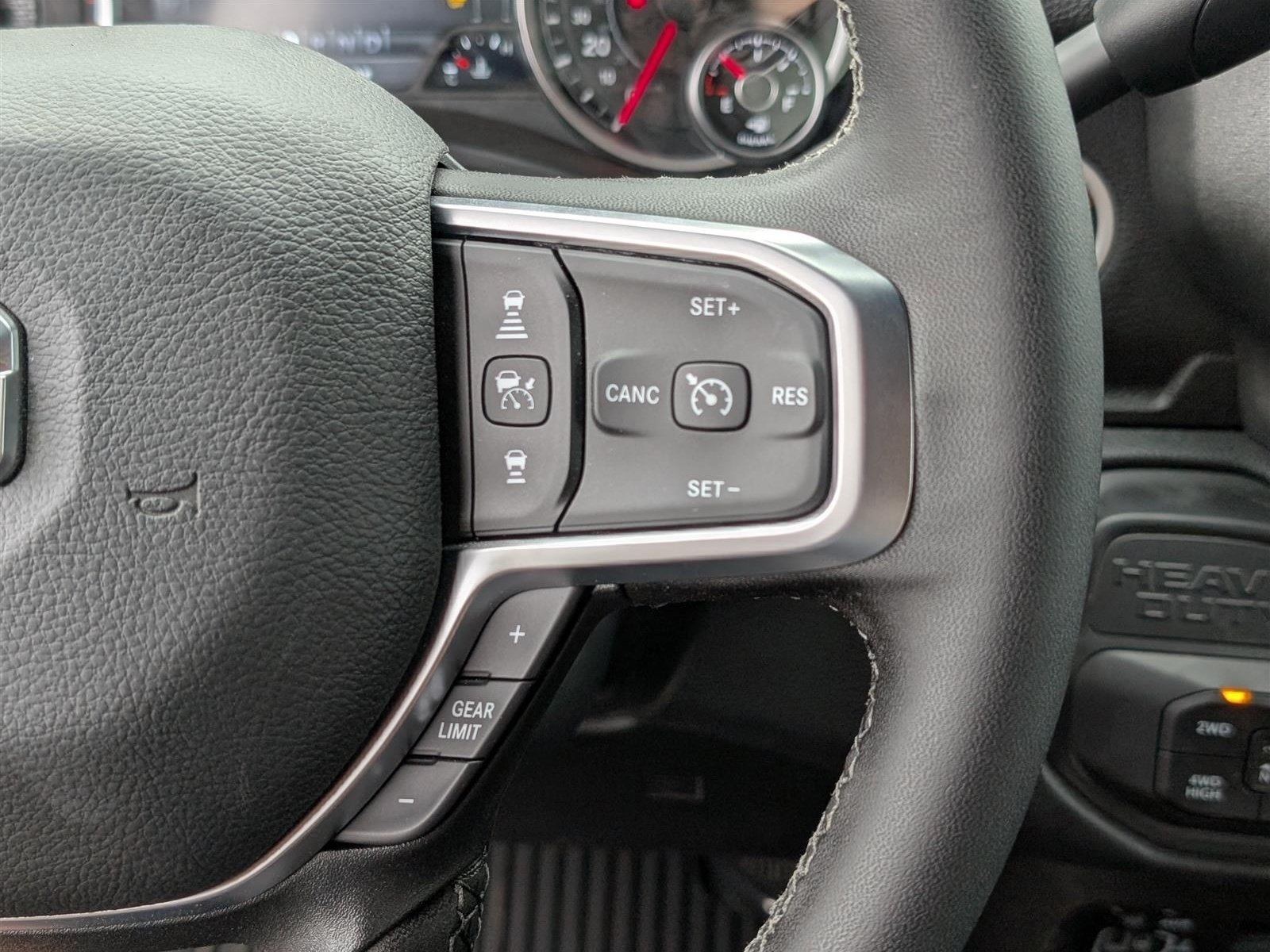 New 2025 RAM 2500 Tradesman AWD/4WD image 18