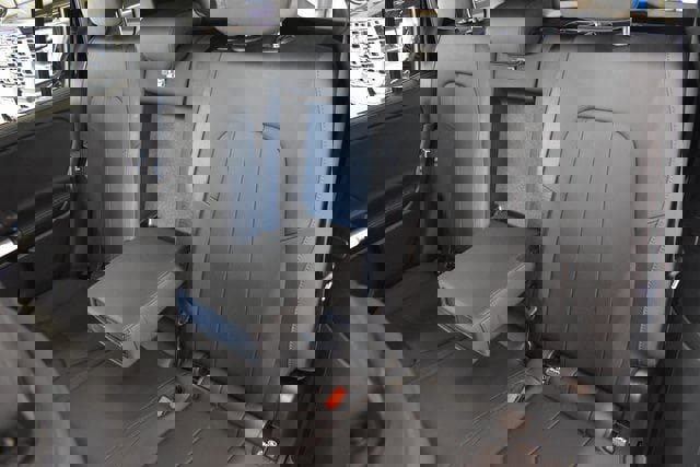 New 2025 Mercedes-Benz GLB 250 4MATIC image 7