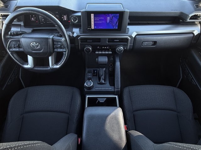Used 2025 Toyota 4Runner SR5 AWD/4WD image 11