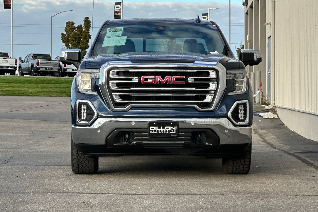 Used 2019 GMC Sierra 1500 SLT w/ SLT Premium Plus Package AWD/4WD image 12