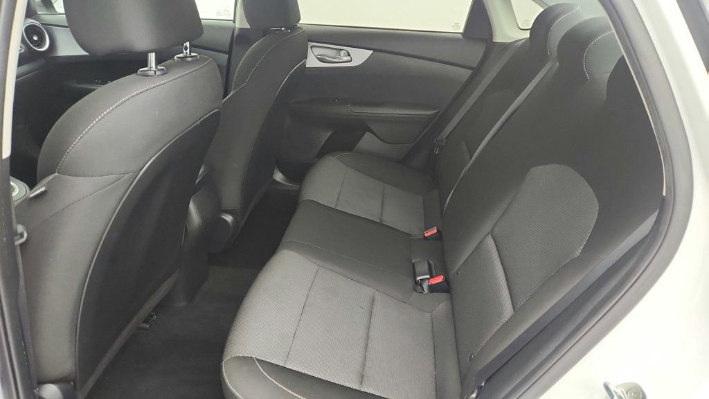 Used 2023 Kia Forte LX image 21