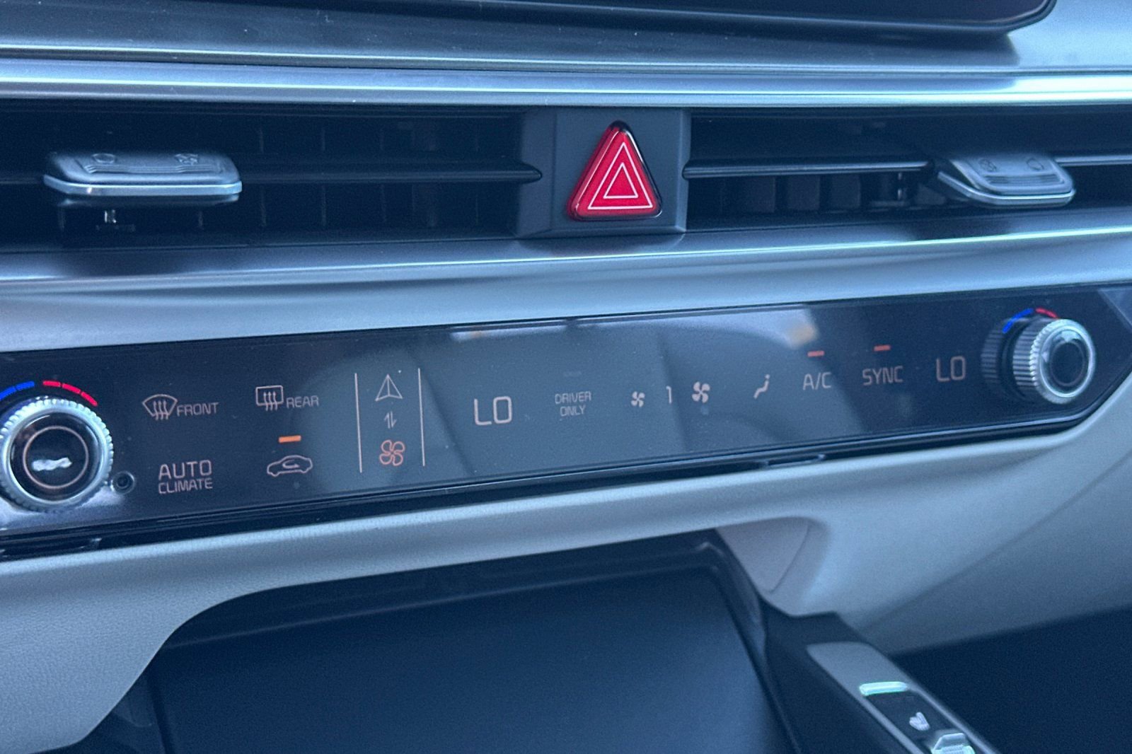 New 2026 Kia Sorento EX AWD/4WD image 22