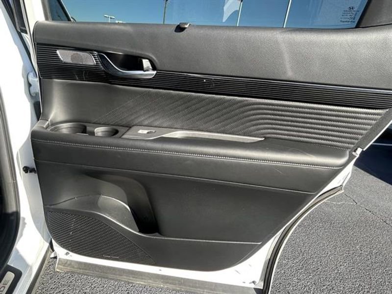 Used 2024 Hyundai Palisade Calligraphy AWD/4WD image 25