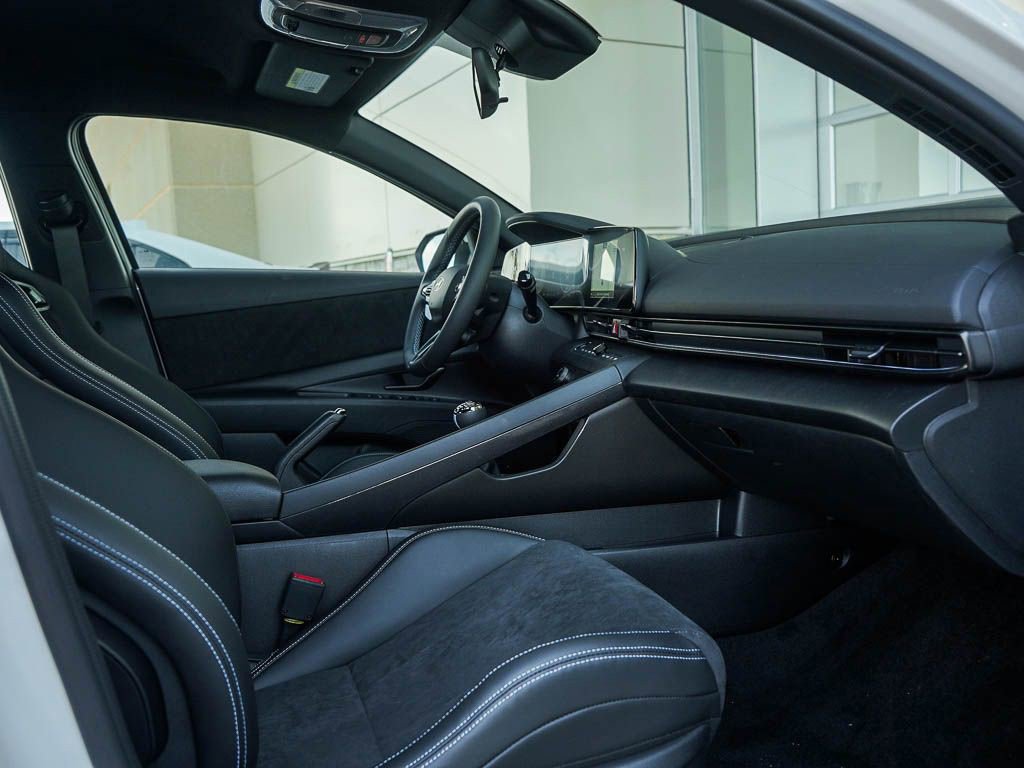 New 2026 Hyundai Elantra N w/ Cargo Package FWD image 9