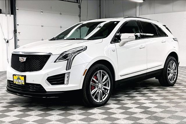 Used 2024 Cadillac XT5 Sportv w/ LPO, Floor Liner Package AWD/4WD image 12