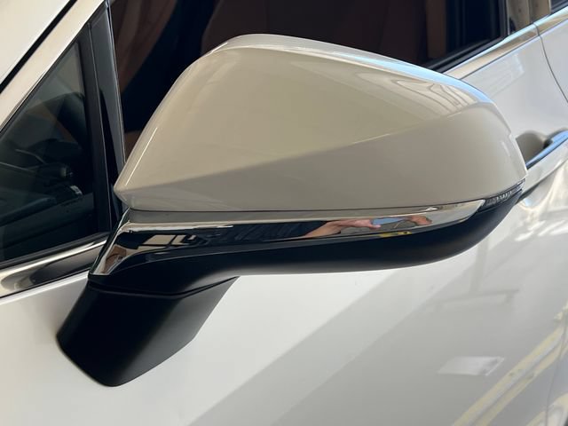 Used 2025 Lexus NX 250 FWD w/ Premium Package image 16