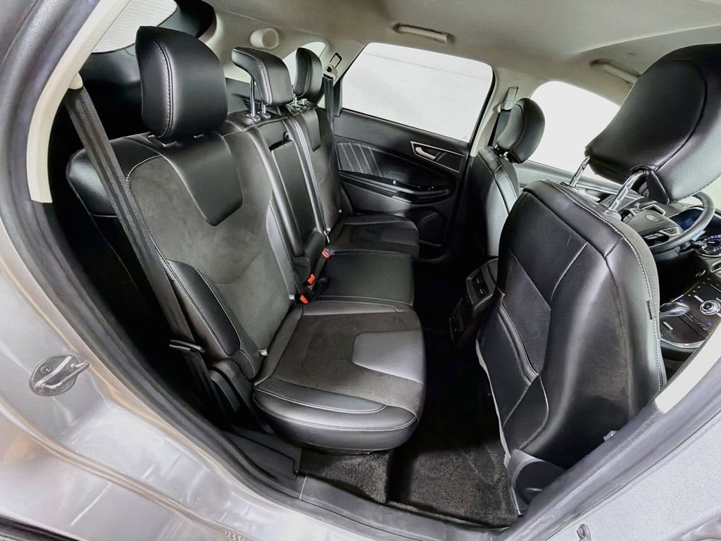 Used 2018 Ford Edge Sport w/ Equipment Group 401A AWD/4WD image 28