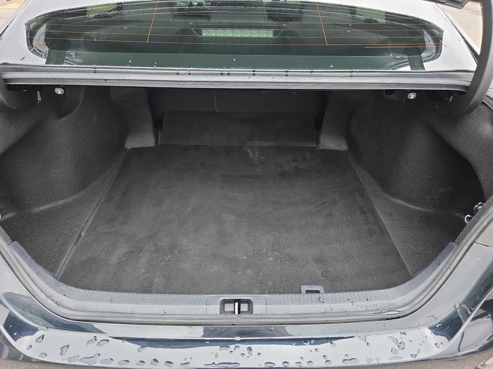 Used 2021 Toyota Camry SE image 24