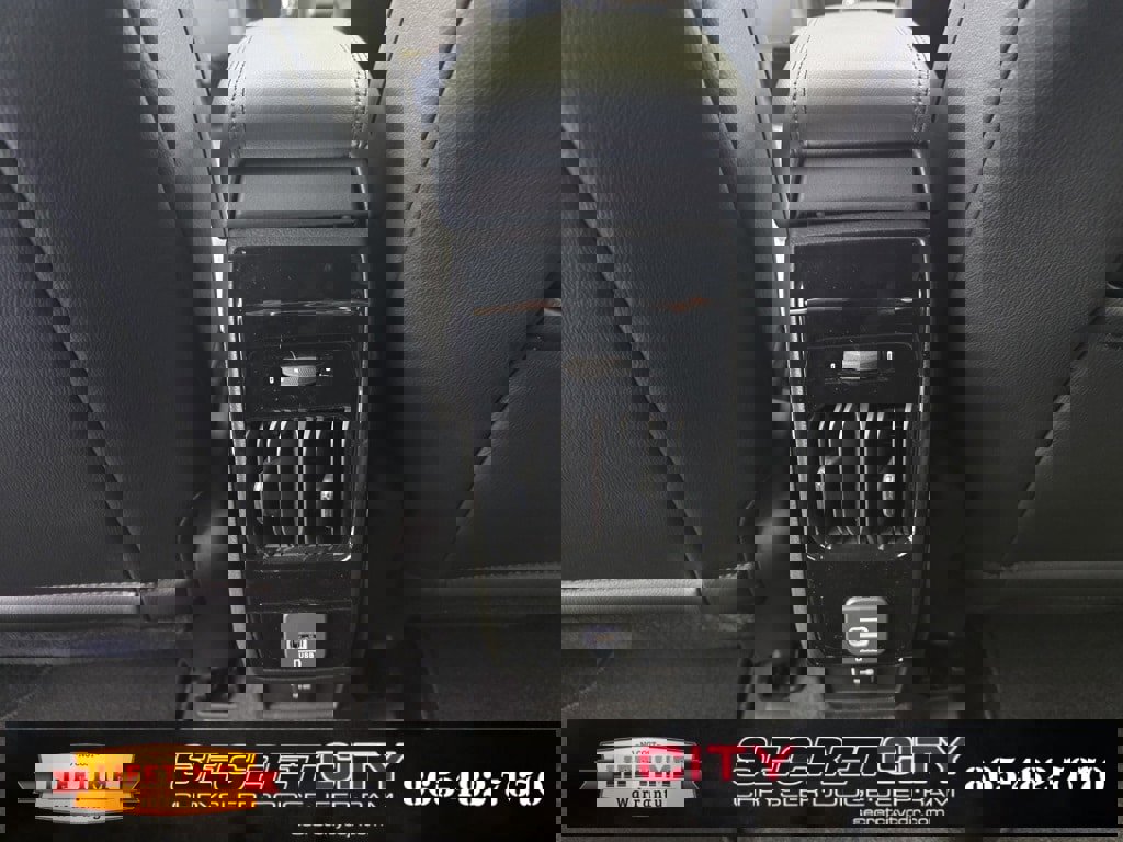 New 2026 Jeep Compass Latitude image 27