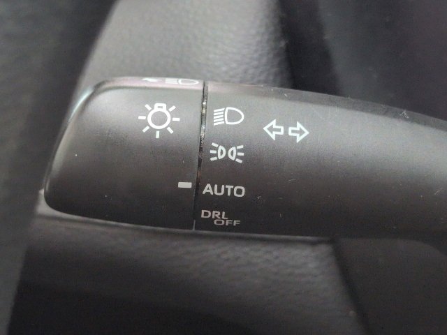 Used 2024 Toyota RAV4 XLE image 26