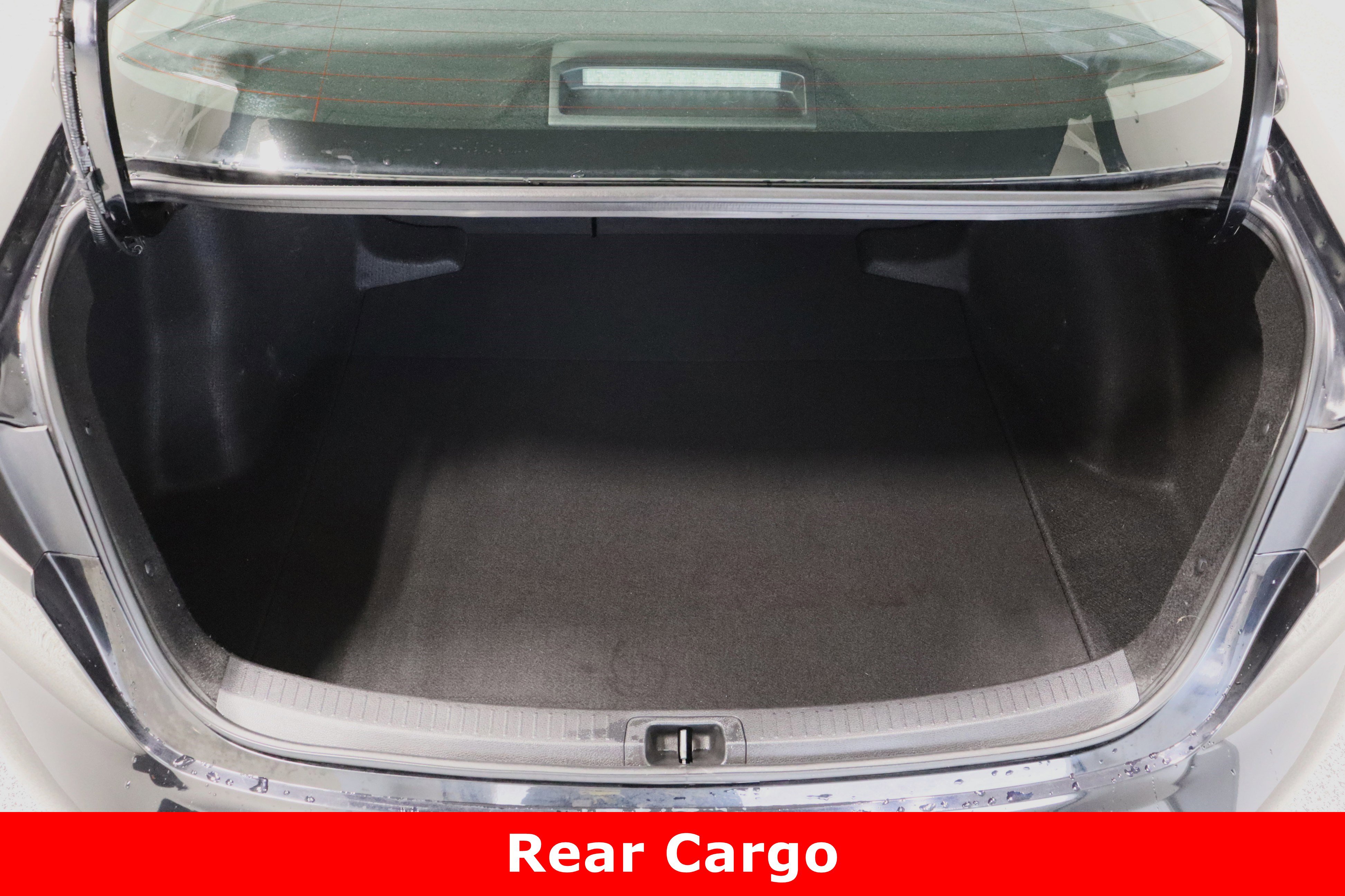 Certified 2024 Toyota Corolla LE image 28