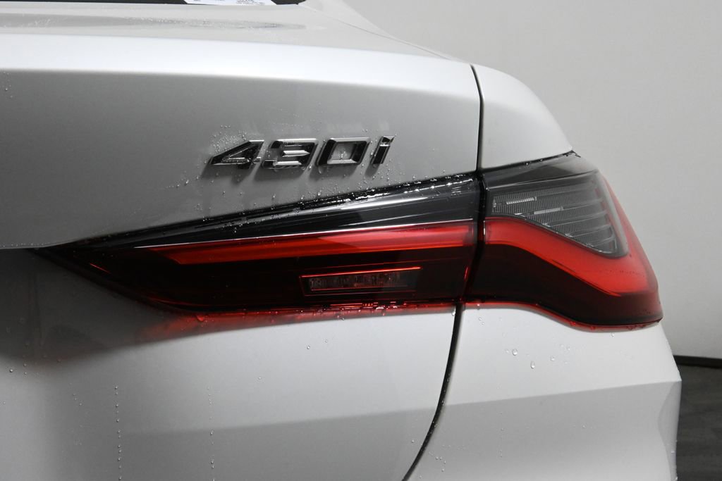 Used 2026 BMW 430i xDrive Coupe w/ Premium Package image 13