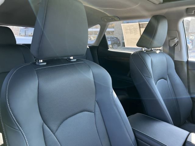 Certified 2022 Lexus RX 450hL AWD w/ Premium Package image 23
