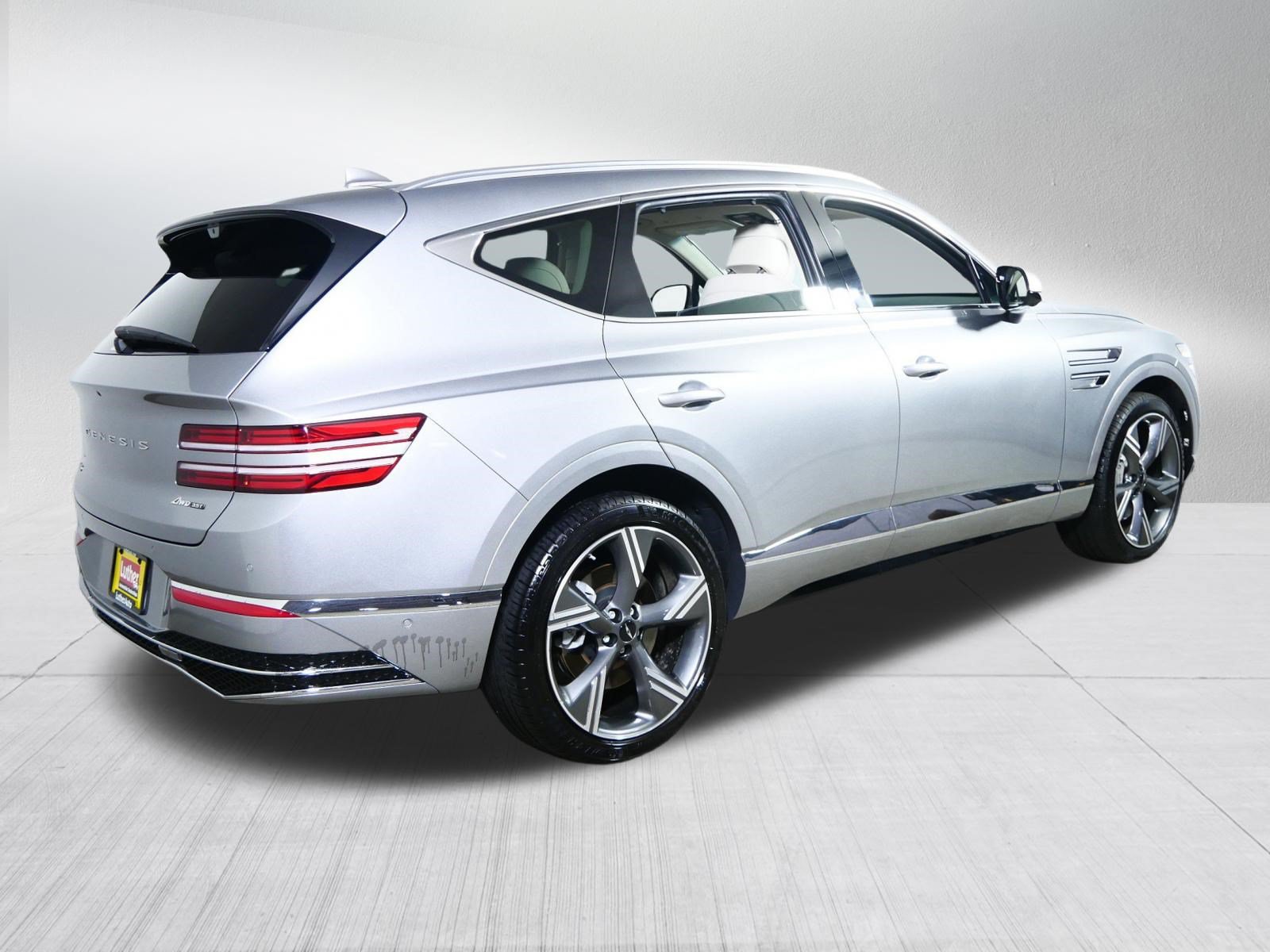 Certified 2025 Genesis GV80 3.5T Prestige AWD/4WD image 7