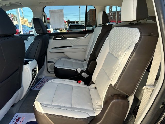 Certified 2024 GMC Acadia Denali w/ Super Cruise Package image 11