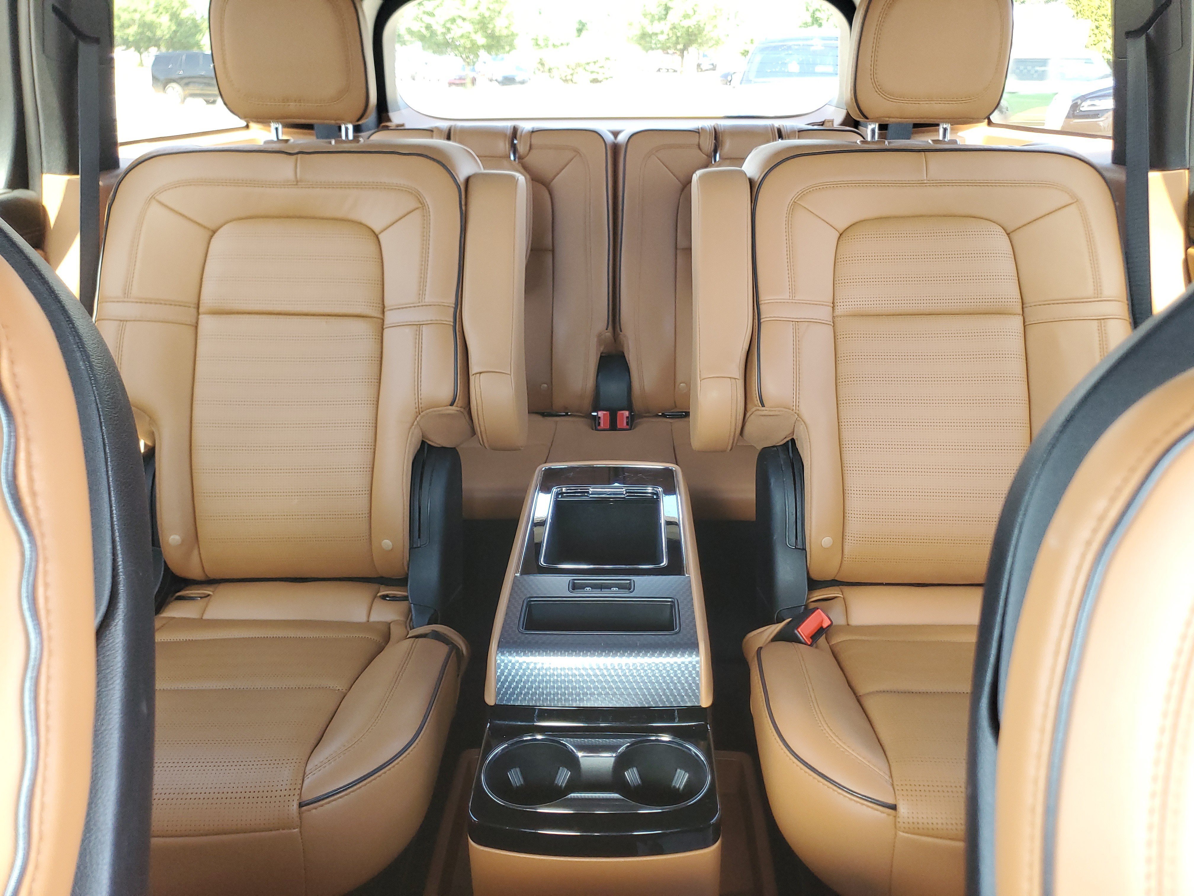 Certified 2023 Lincoln Aviator Black Label w/ Dynamic Handling Package AWD/4WD image 18