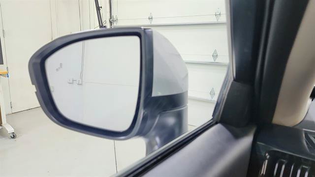 Certified 2025 Nissan Pathfinder SV FWD image 13