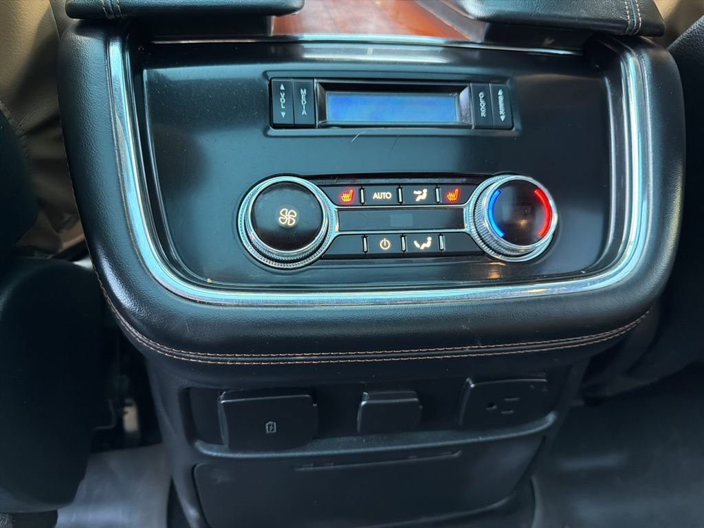 Used 2018 Lincoln Navigator Reserve w/ Technology Package image 18