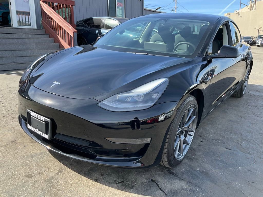 Used 2023 Tesla Model 3 Standard Range RWD image 90