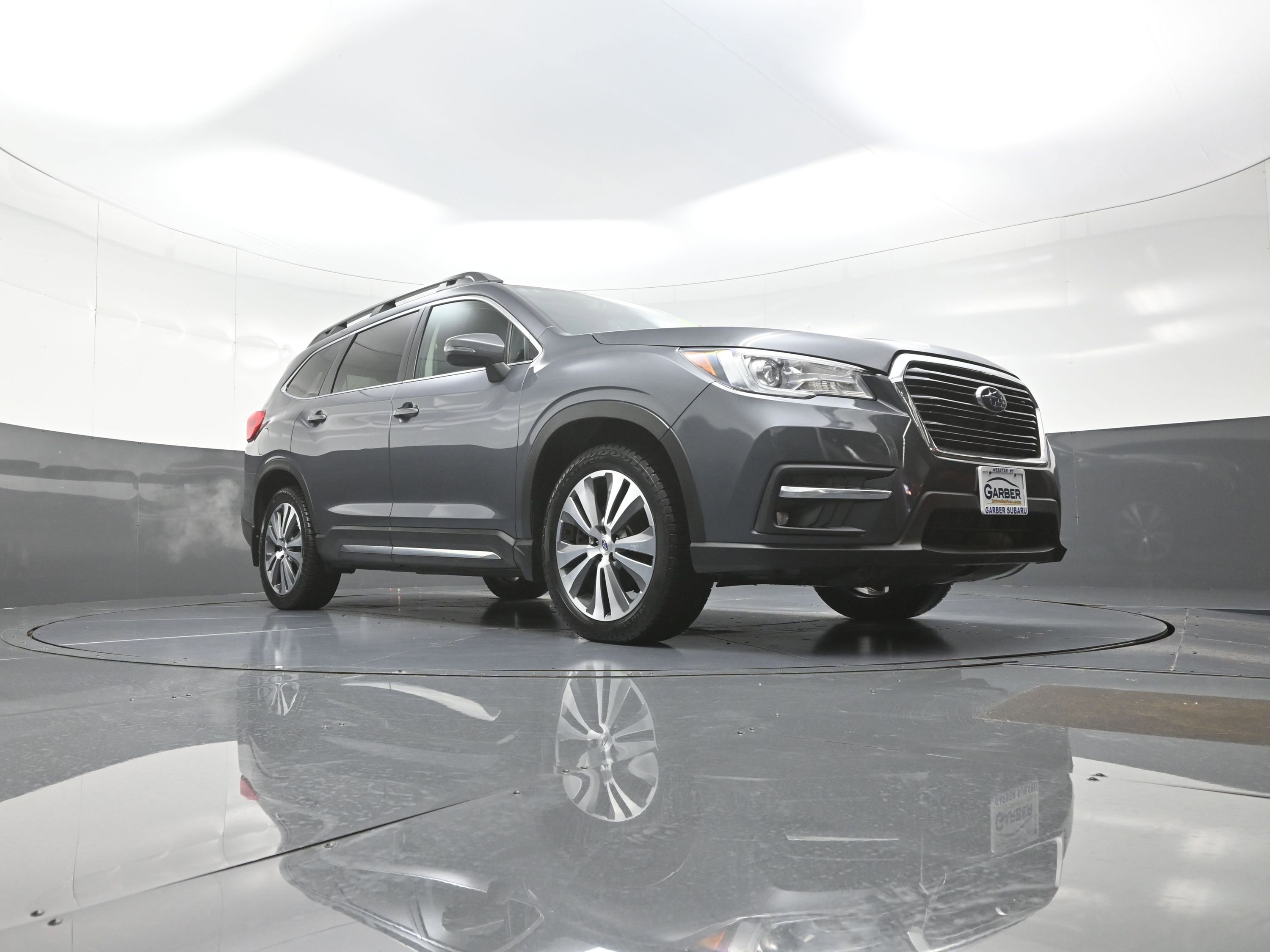 Used 2022 Subaru Ascent Limited image 9